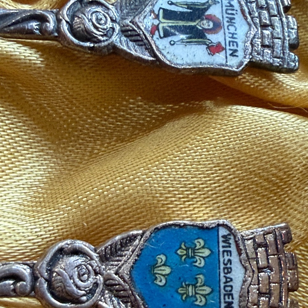 Vintage German Souvenir Spoons Set - Picture 7 of 13
